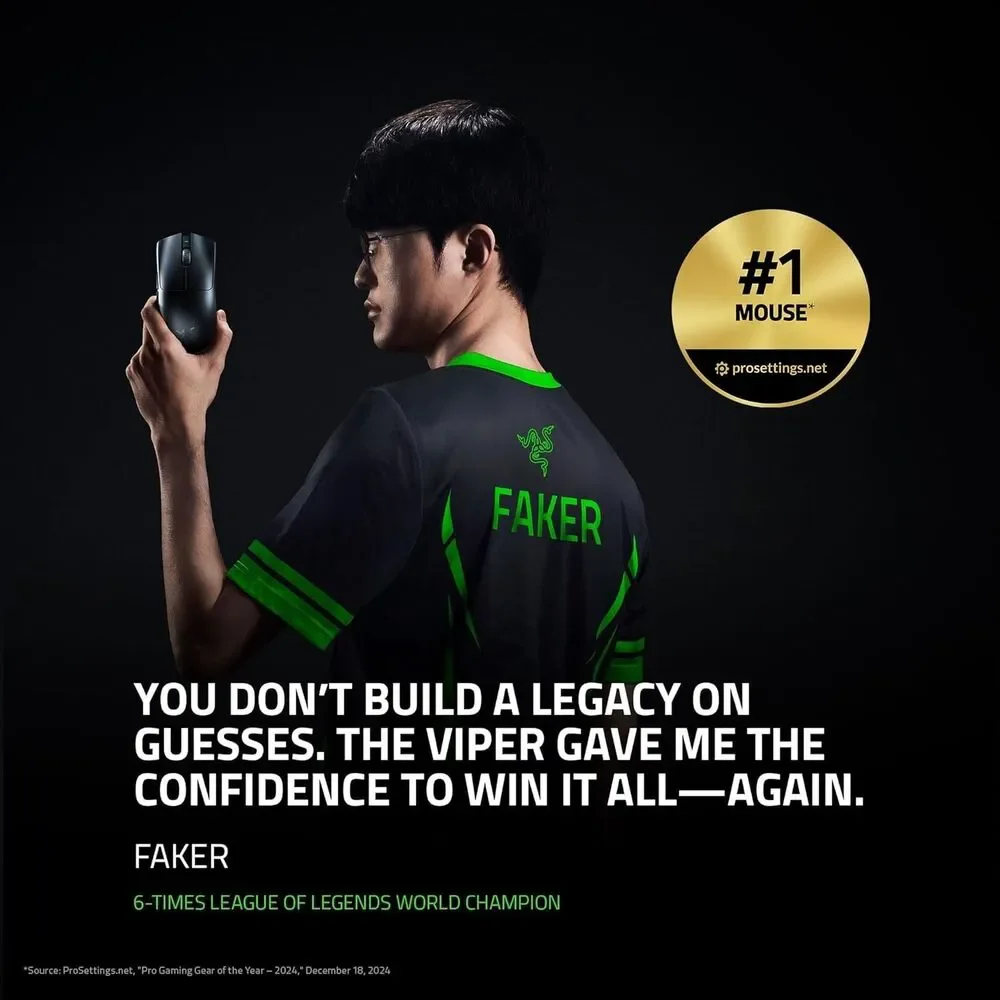 Razer Viper V3 Pro Wireless Esports Gaming Mouse: Symmetrical - 54g Lightweight